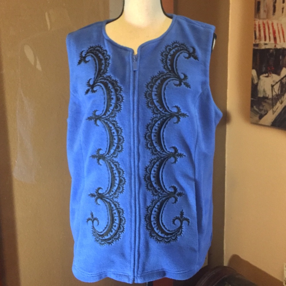 Bob Mackie Wearable Art  Fleece Embroidered Vest
